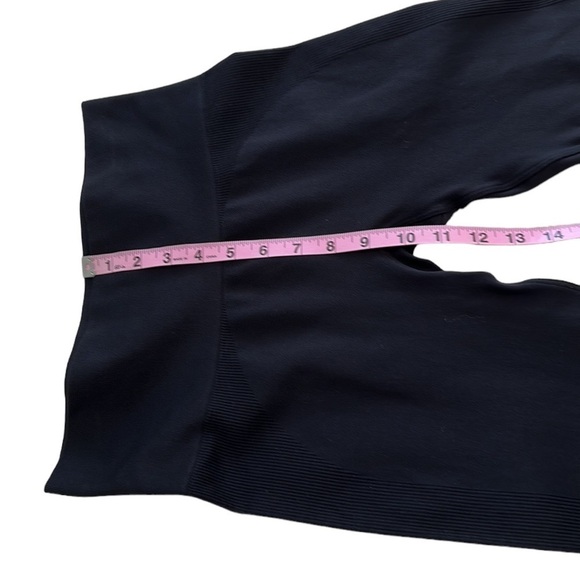 SET Active Sculptflex Black Leggings - Size Medium - Picture 9 of 11